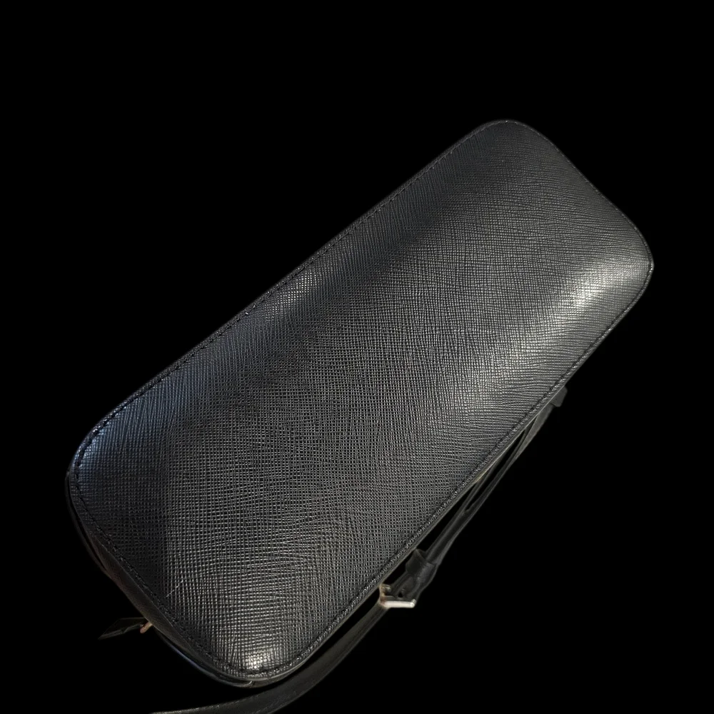 Kate Spade Black Leather Payton Dome Crossbody